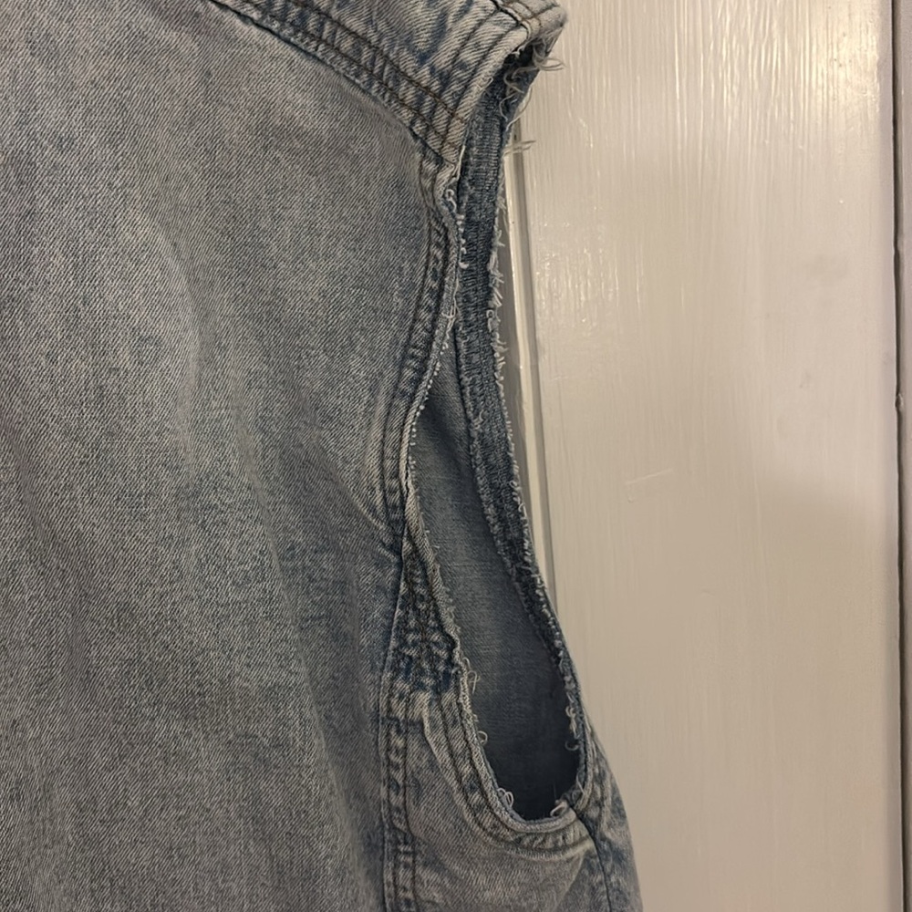 We The Free Faded Blue Denim Top - Picture 5 of 9